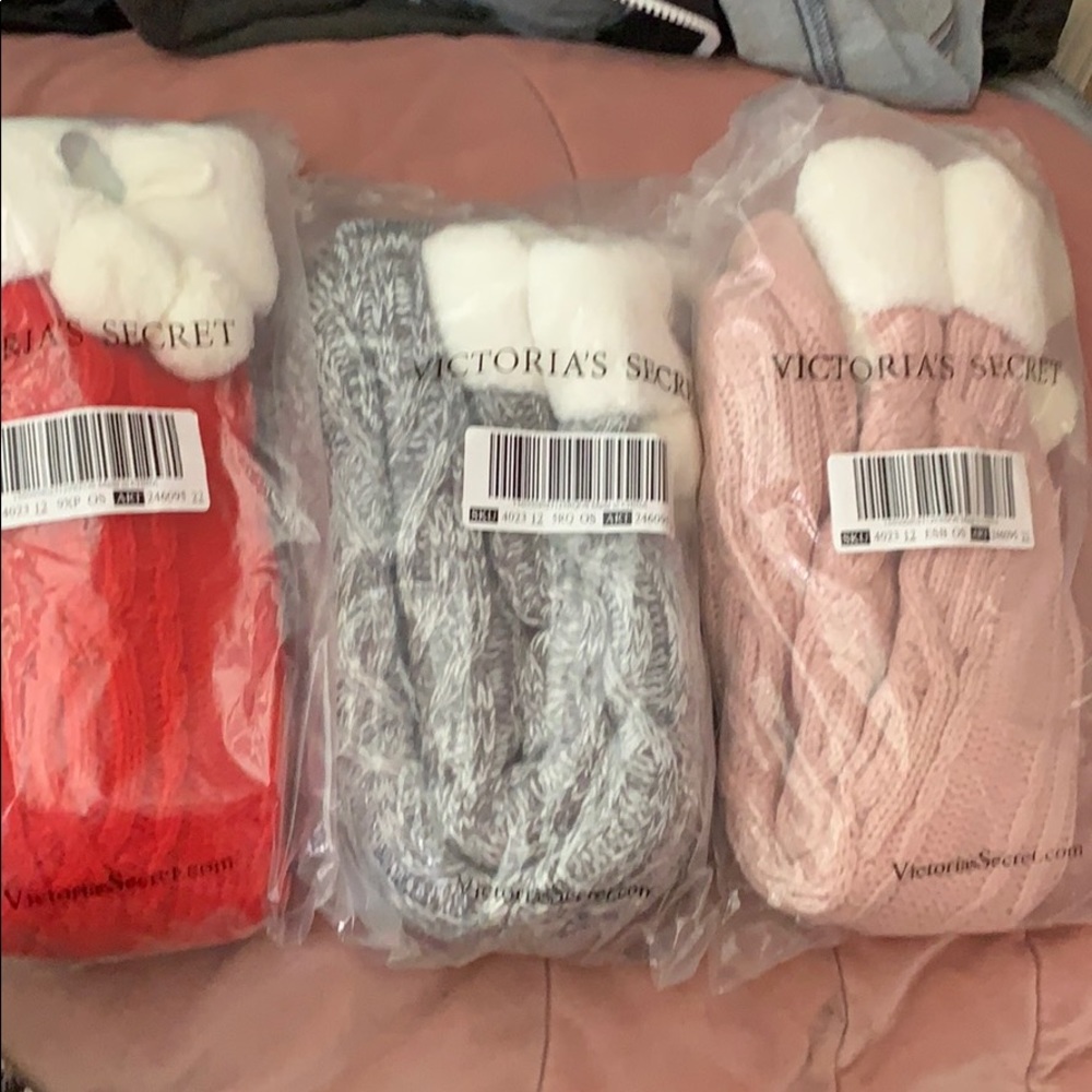 PINK knit socks